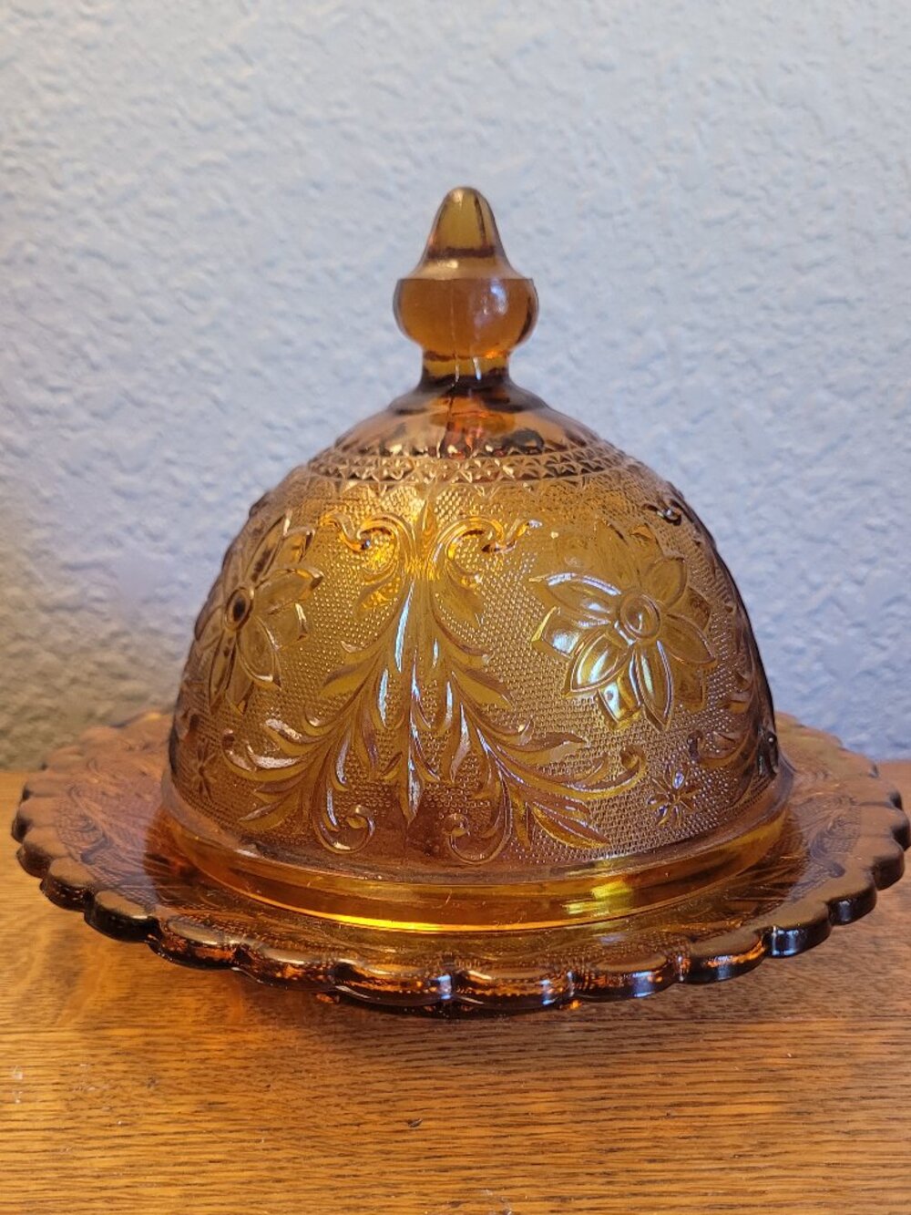 Vint/ Indiana Glass Tiara Sandwich Amber Covered Round Butter Dish W/Lid 2 Avail